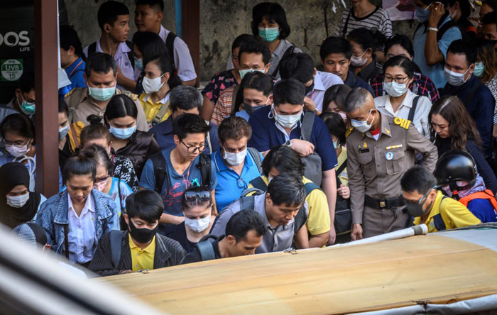 พล.อ. ประวิตร ยัน ไทยไม่มีมาตรการกักตัว 5,000 ผีน้อย ปล่อยฟรีสไตล์ อยู่บ้านกันเอง - ครูโอ๋ รูปที่ 1
