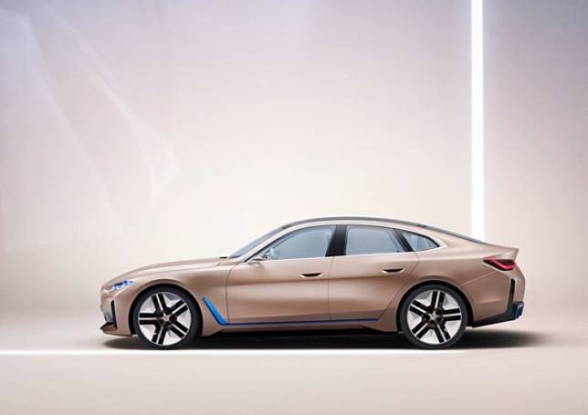 BMW ก้าวเป็นผู้นำรถหรูครองใจชาวจีน จ่อเปิดตัวยานยนต์พลังไฟฟ้า Concept i4 - ครูโอ๋ รูปที่ 1