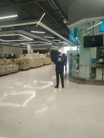 ด่วน! จนท. วิสามัญคนร้าย ในห้างบิ๊กซีบุรีรัมย์ - ครูโอ๋ รูปที่ 2