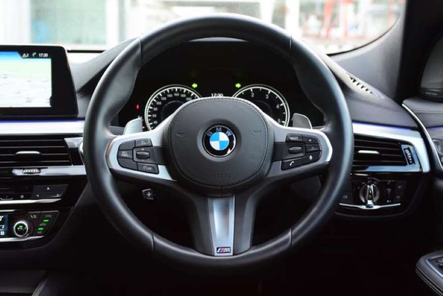 ลดกระจายหายห่วง! มิลเลนเนียม ออโต้ หั่นราคาโหด BMW X2 และ BMW SERIES-6 GT - ครูโอ๋ รูปที่ 1